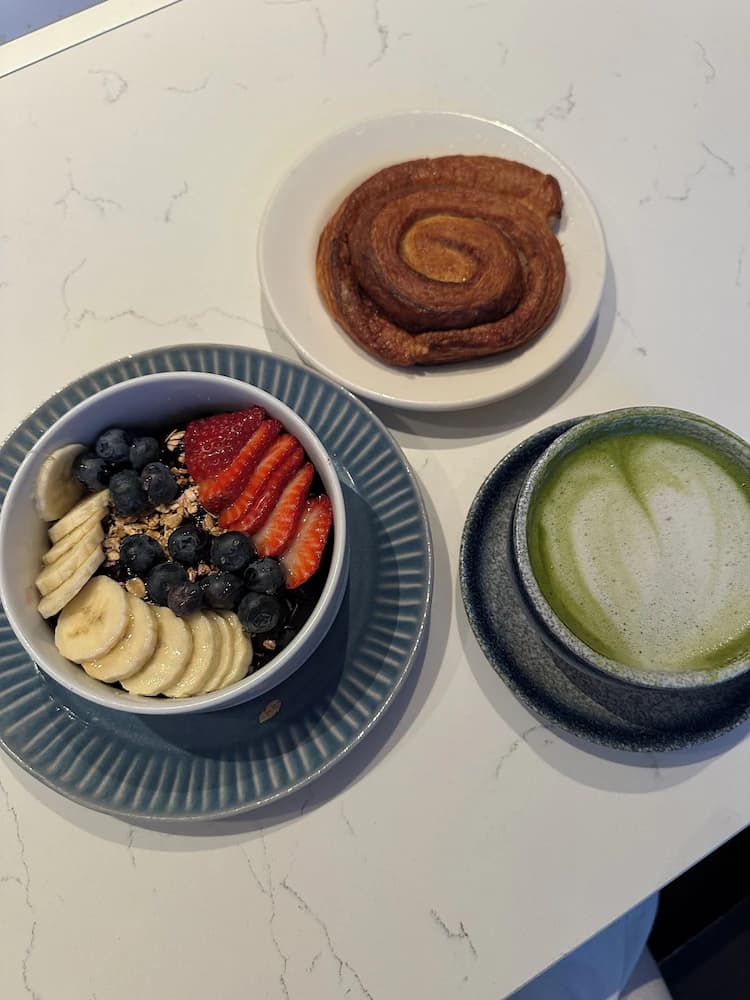 Breakfast meal
