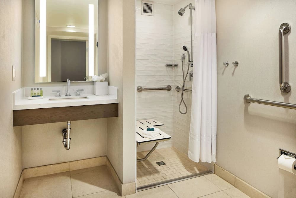 Bathroom shower