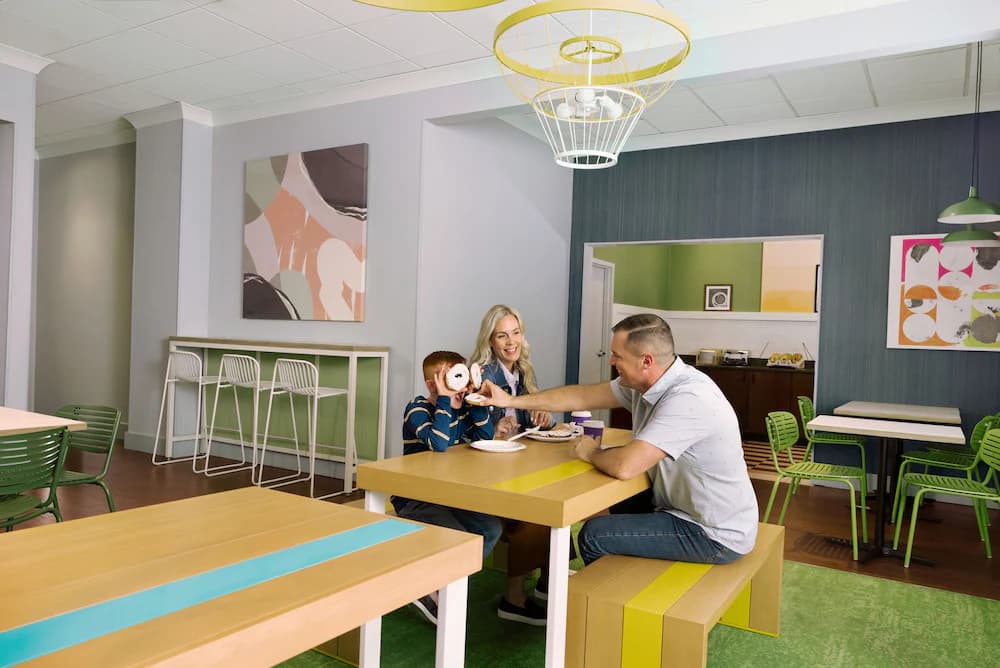 Breakfast area