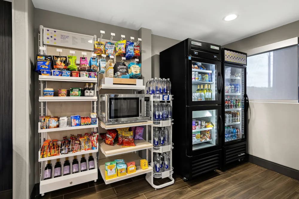 Snack bar