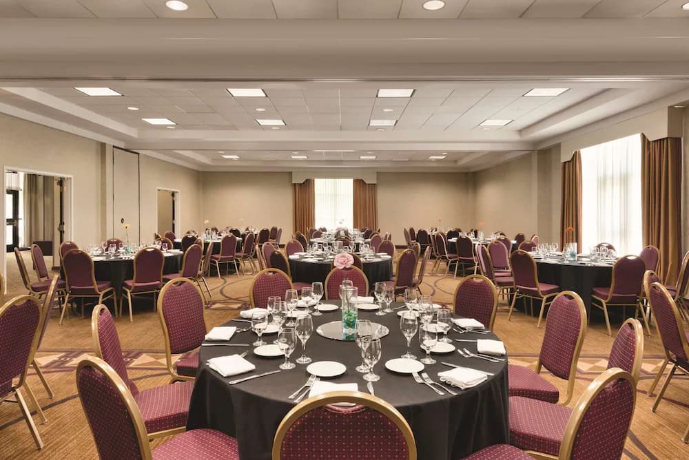 Meeting facility