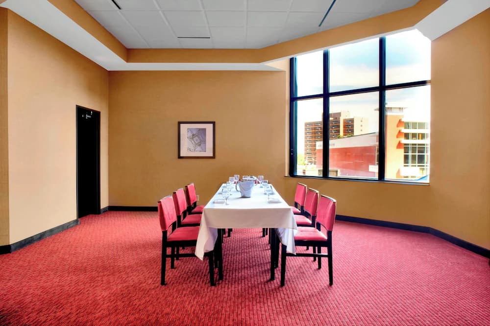 Meeting facility
