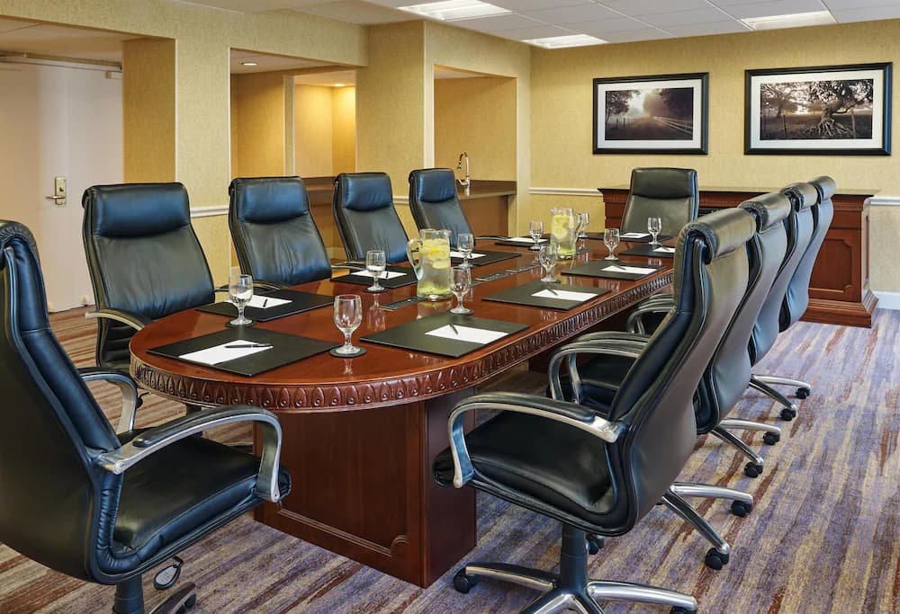 Meeting facility