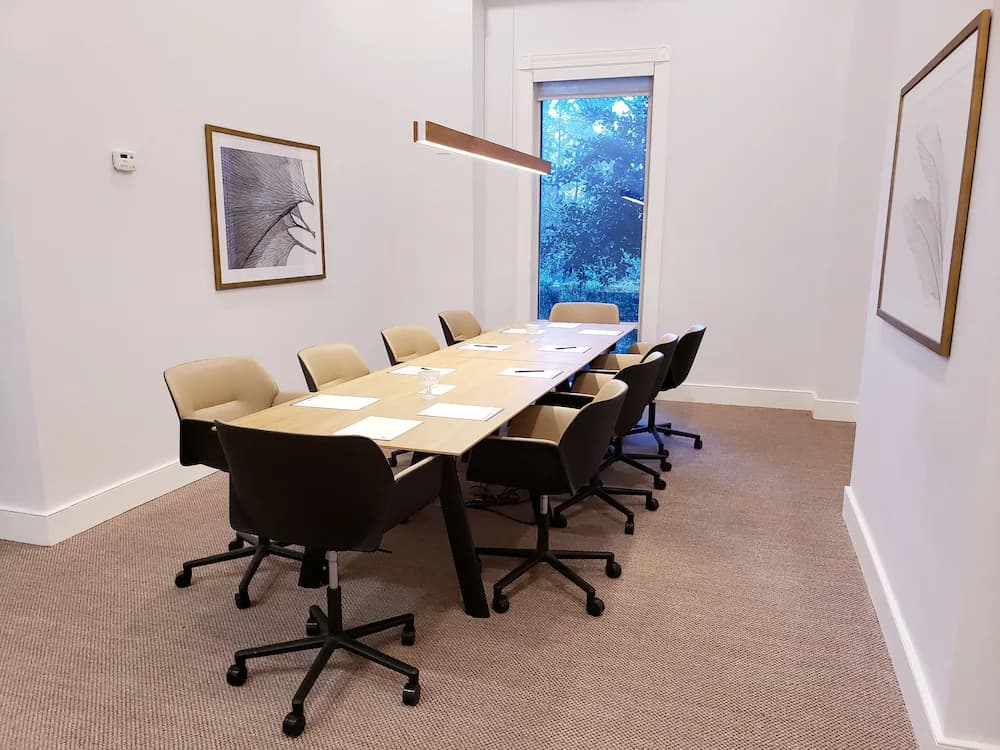 Meeting facility