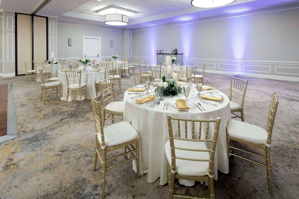 Meeting facility