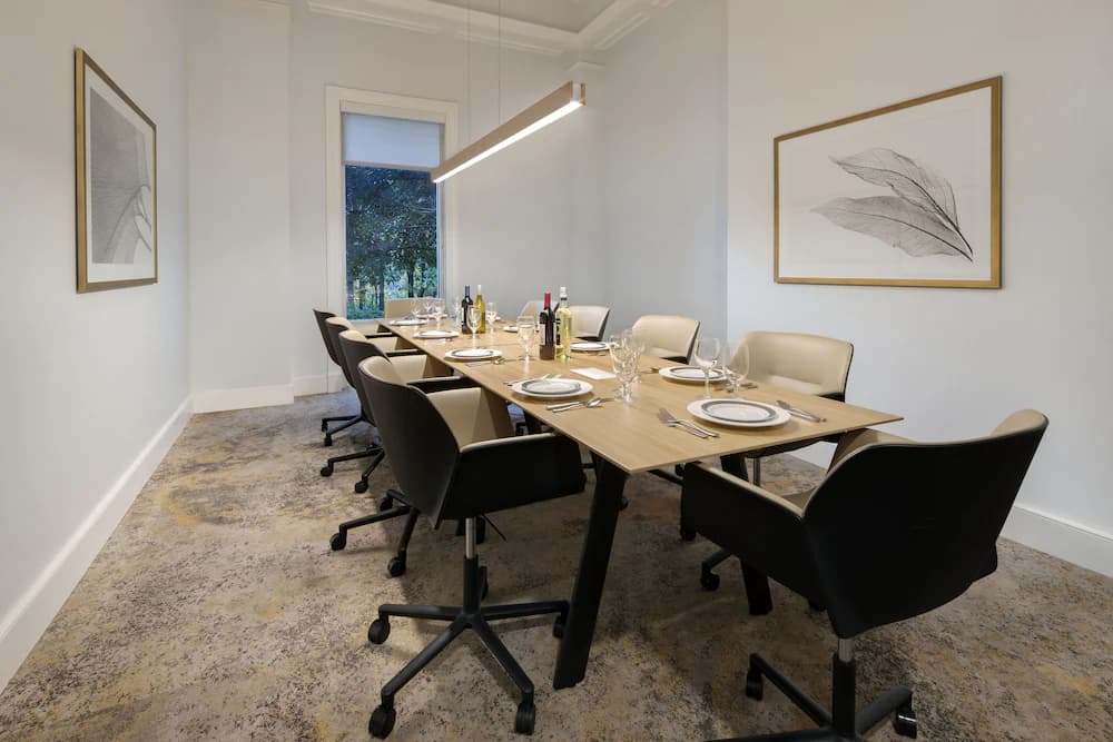 Meeting facility