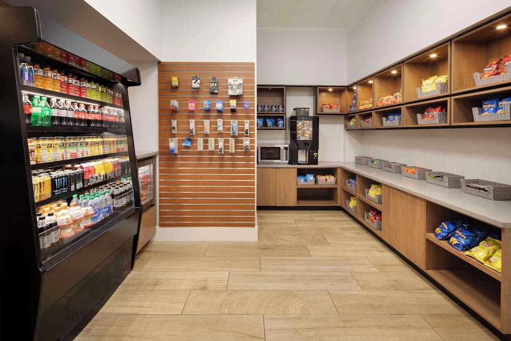 Snack bar