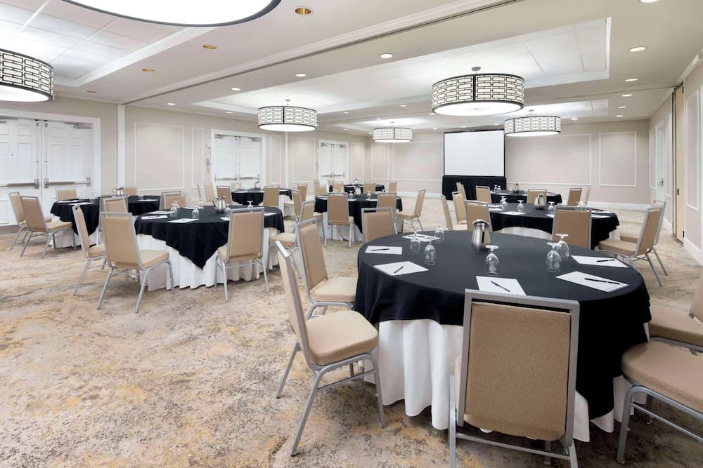 Meeting facility