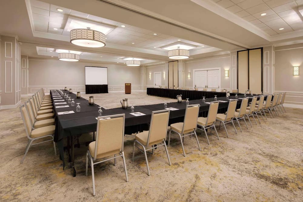 Meeting facility