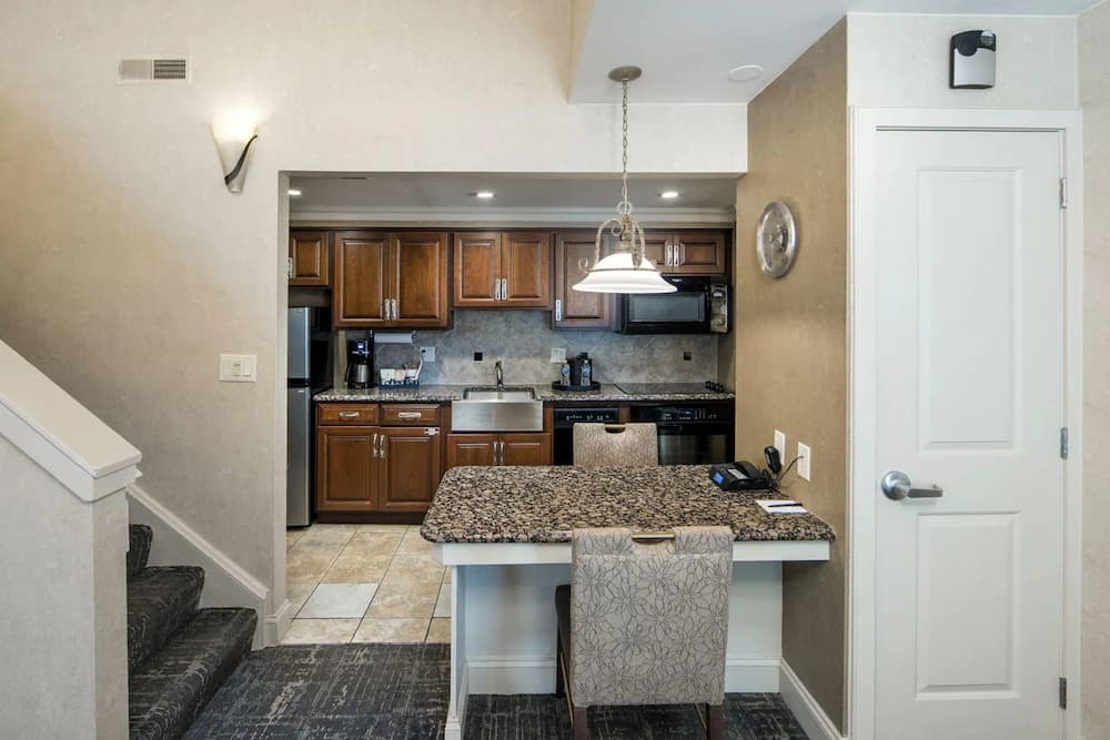 Private kitchenette