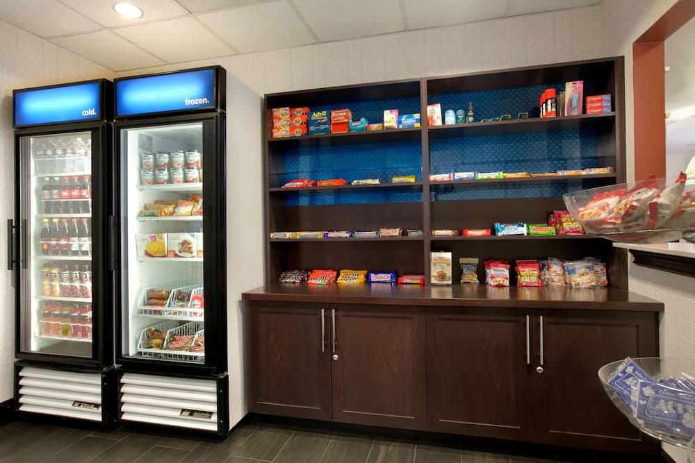 Snack bar