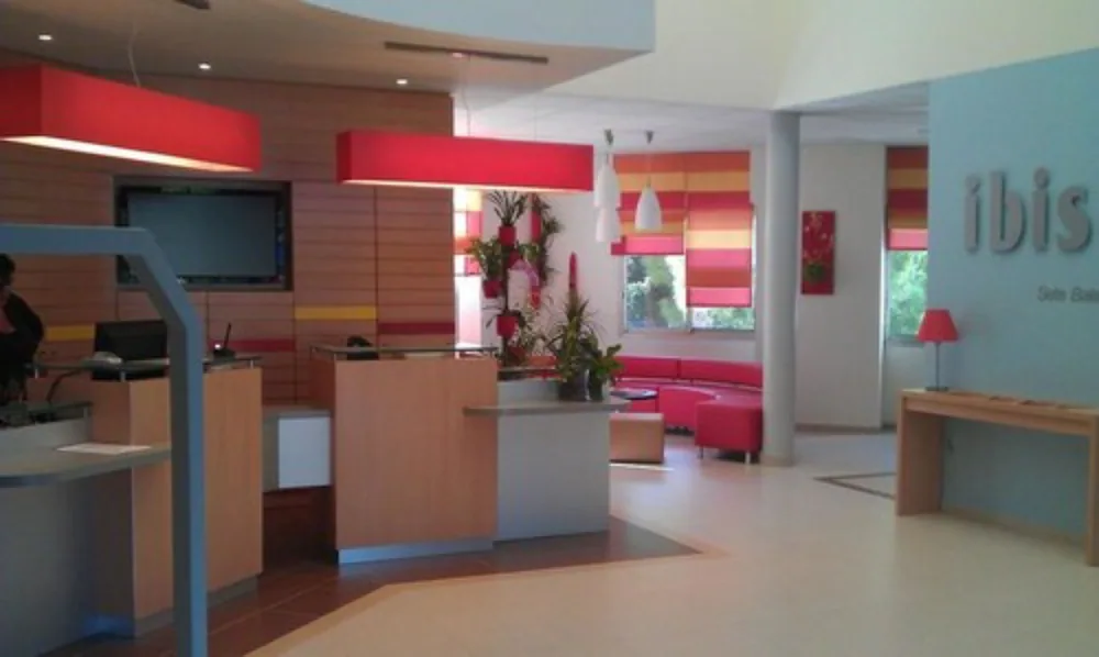 Reception hall