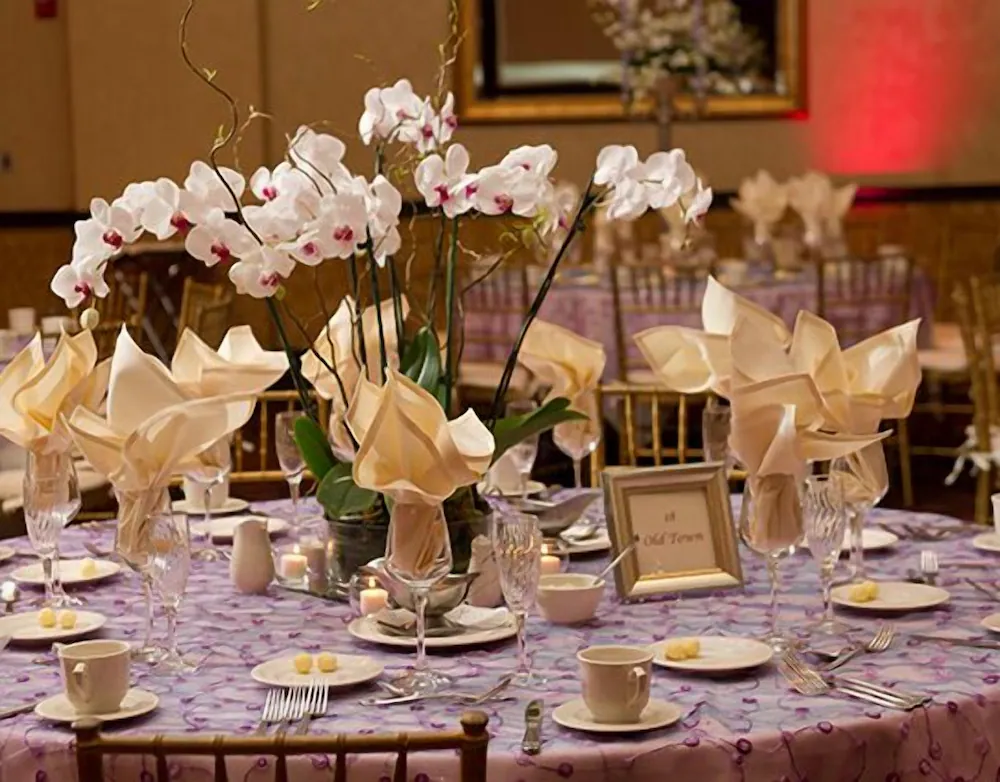 Banquet hall