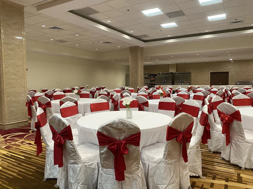 Banquet hall