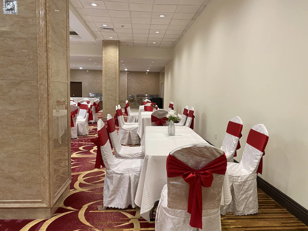 Banquet hall