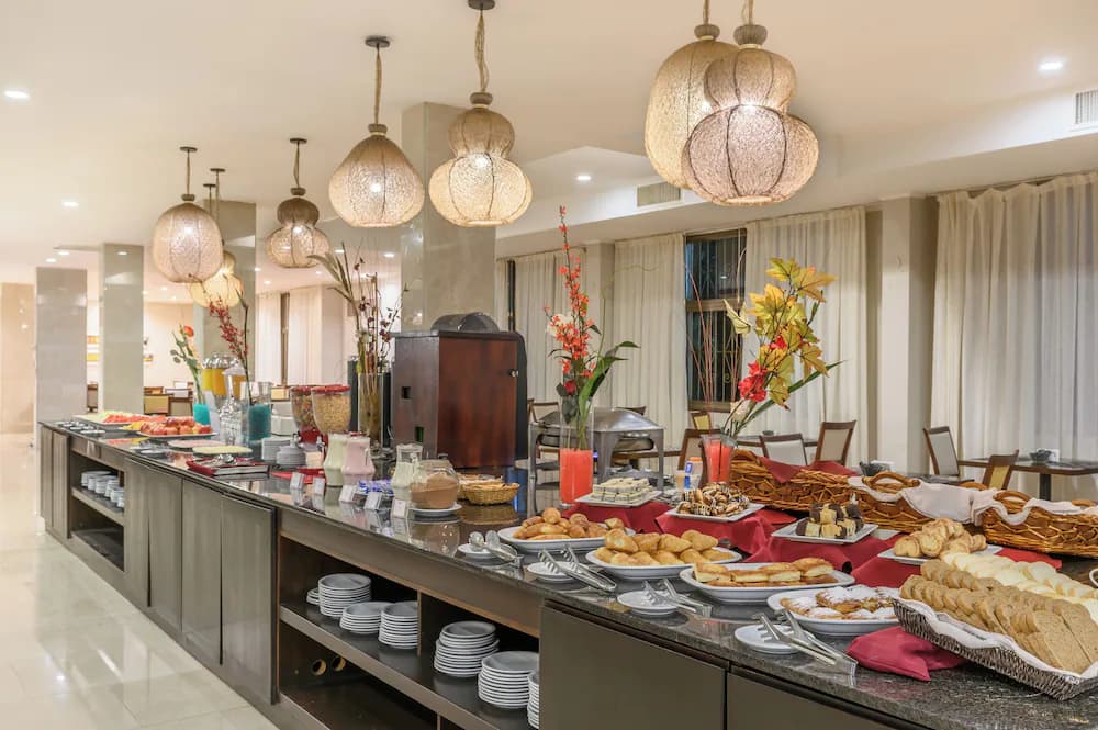 Breakfast buffet