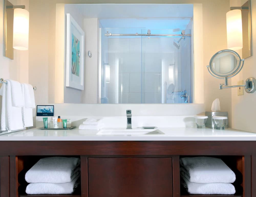 Bathroom shower