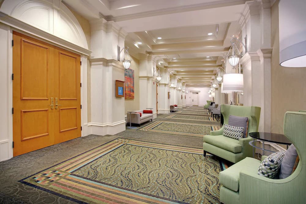 Meeting facility