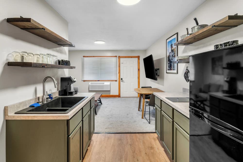 Private kitchenette