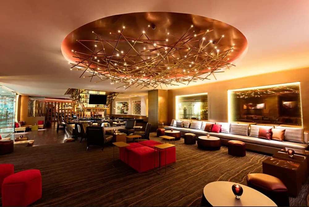 Sports bar