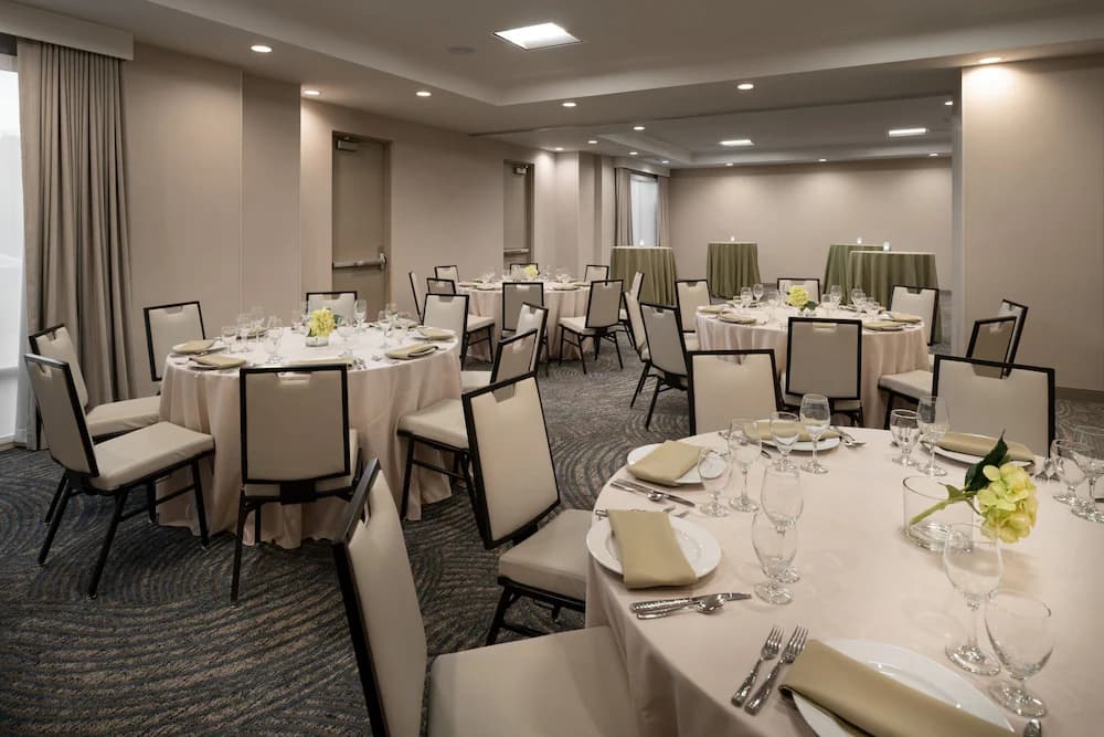 Meeting facility