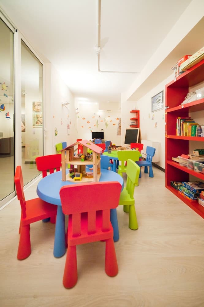 Children's play area - indoor