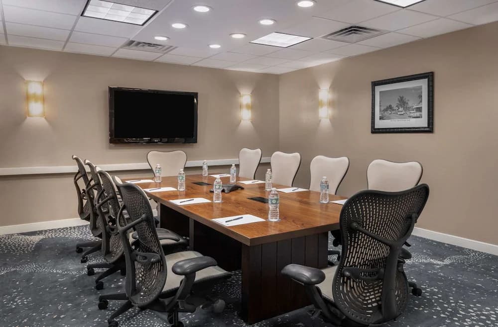 Meeting facility