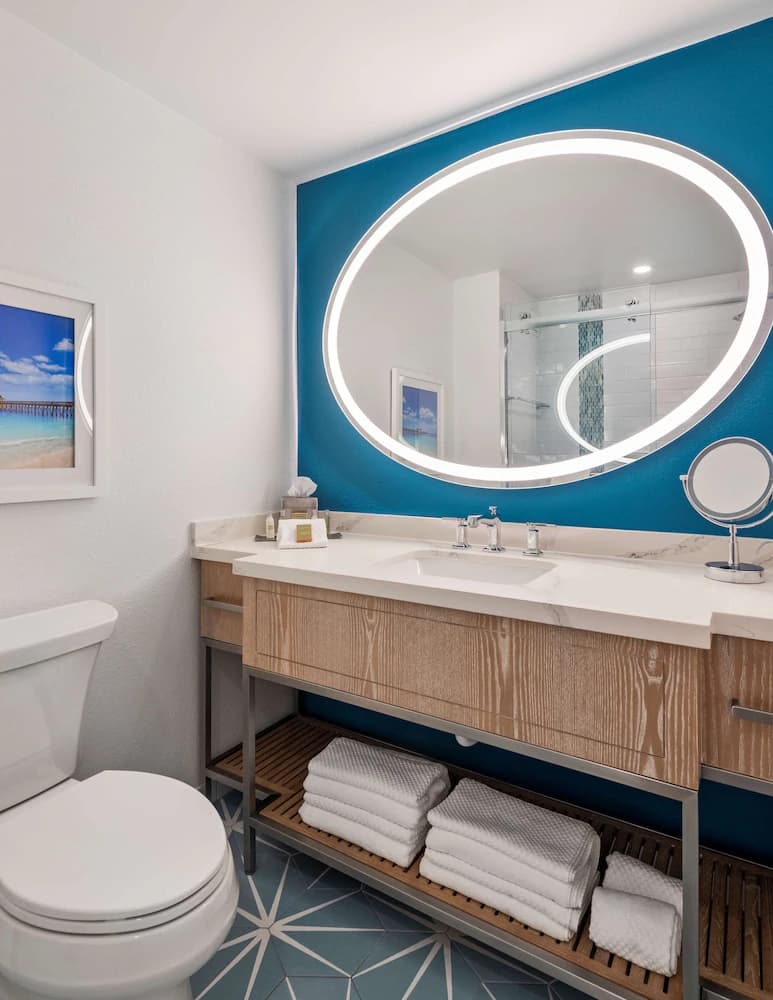 Bathroom shower
