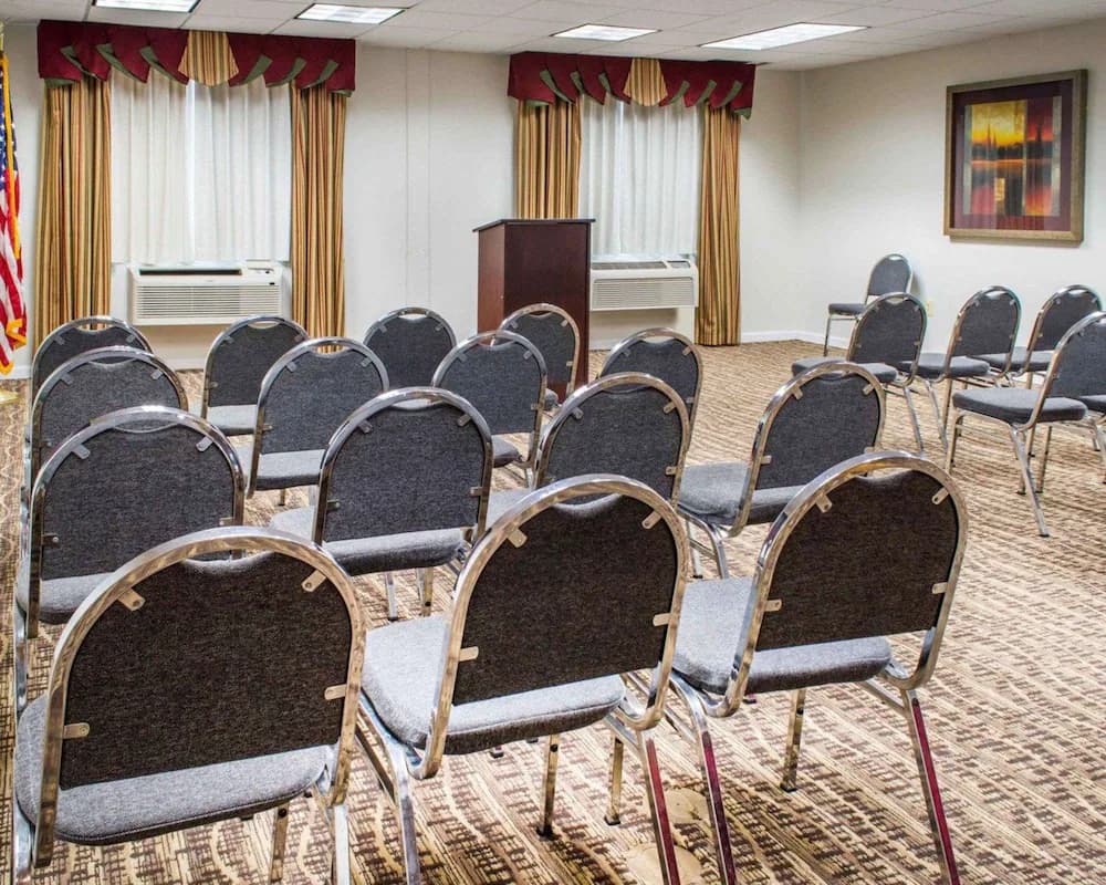 Meeting facility