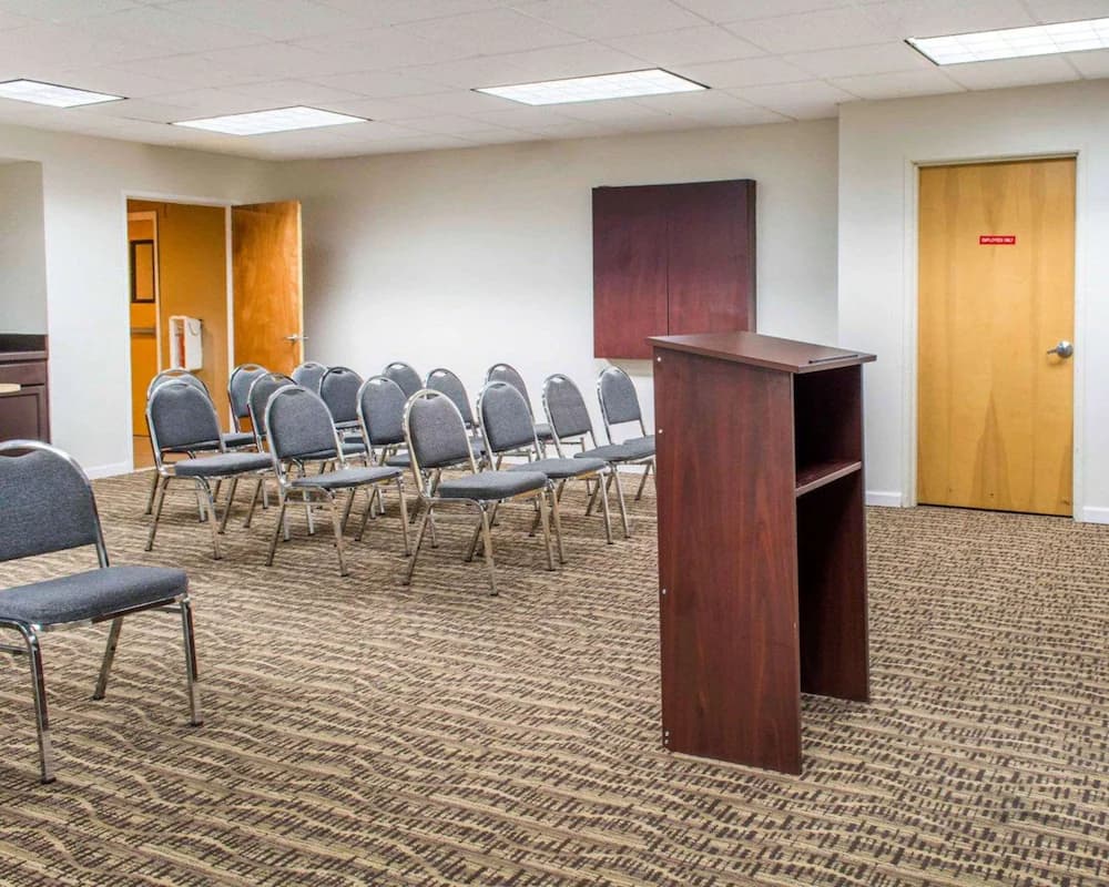 Meeting facility