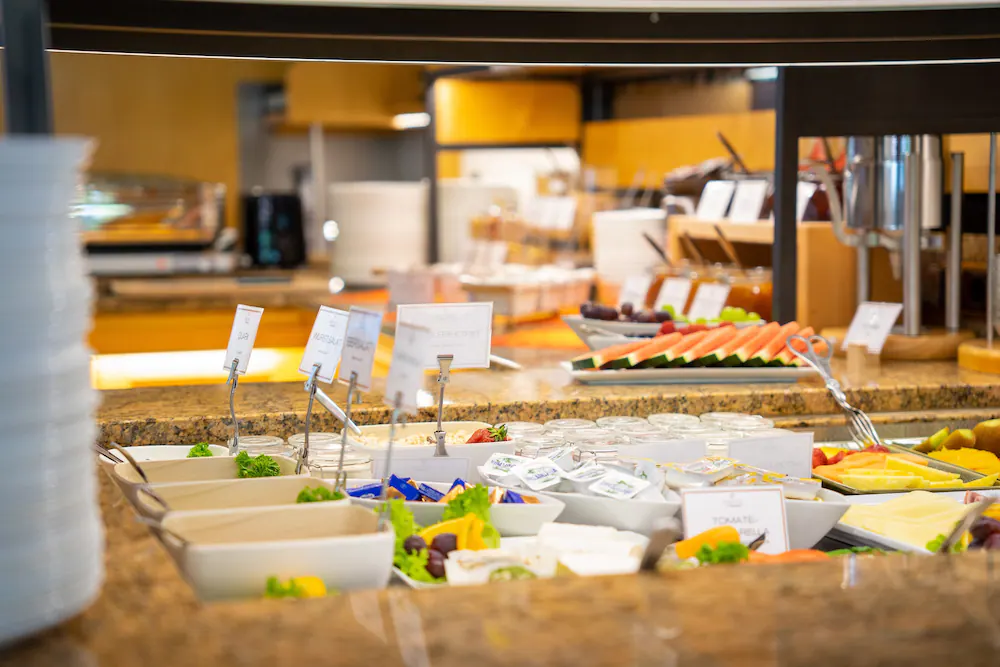 Breakfast buffet