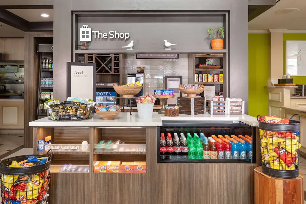 Snack bar