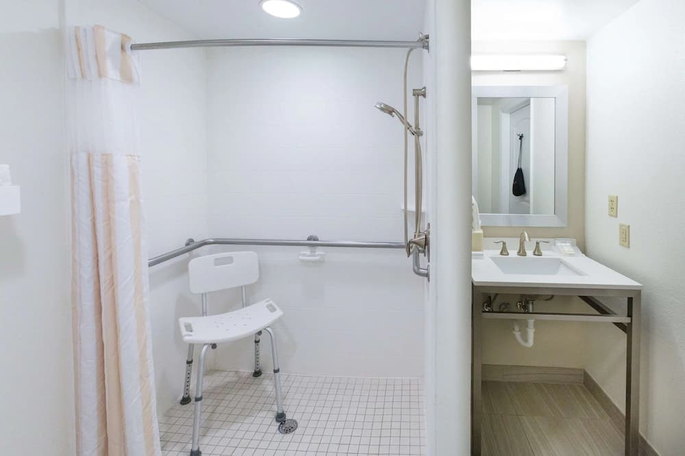 Bathroom shower
