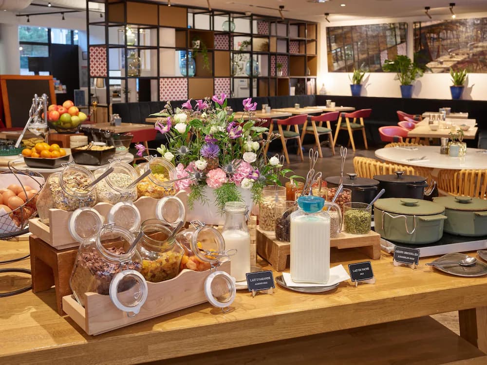Breakfast area