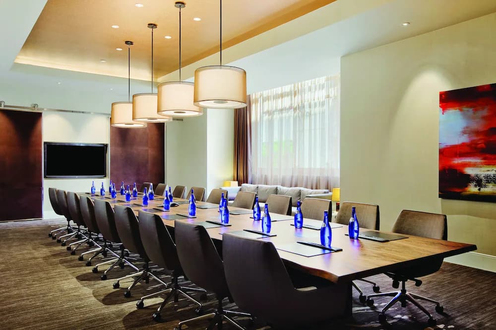 Meeting facility