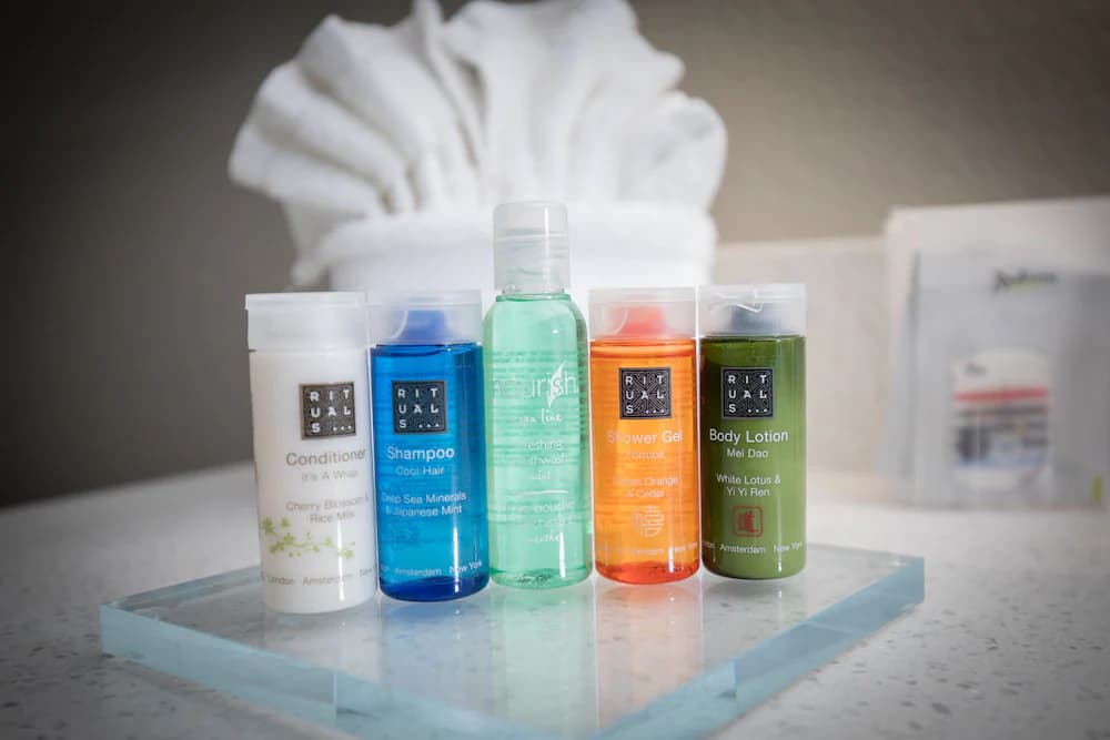 Bathroom amenities
