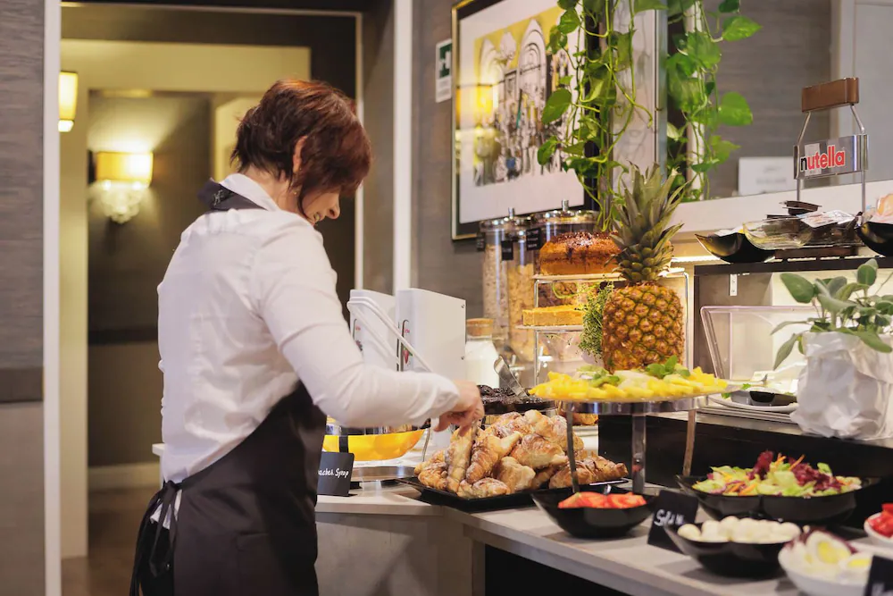 Breakfast buffet