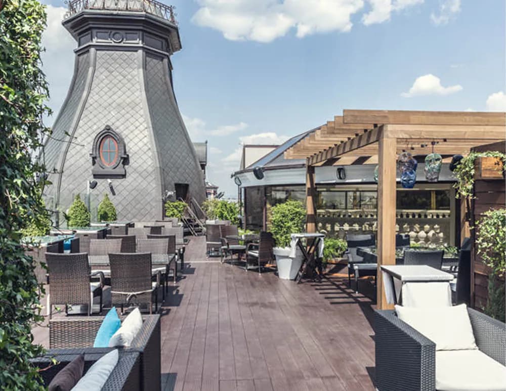 Rooftop terrace