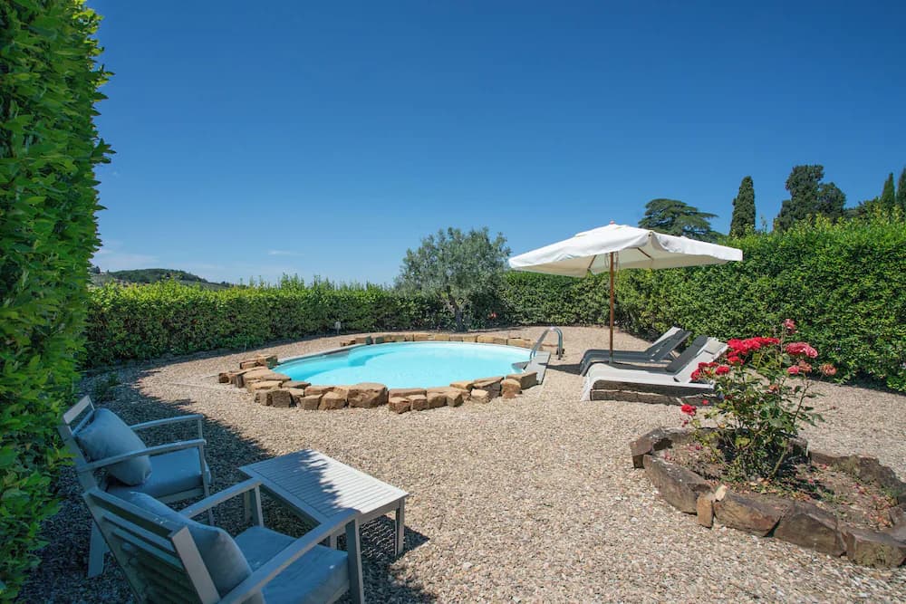 Private pool