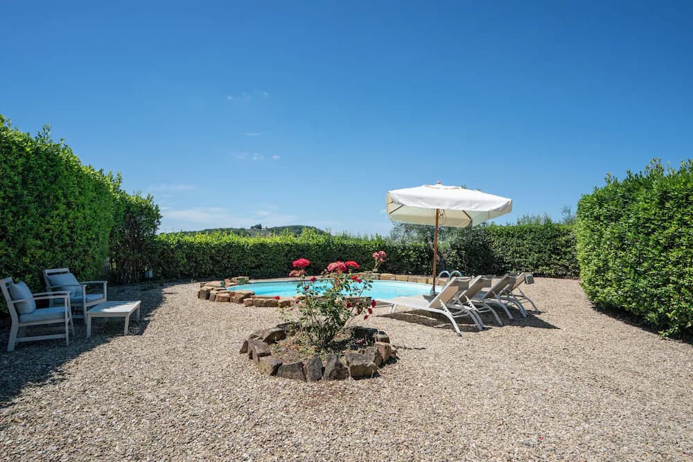 Private pool