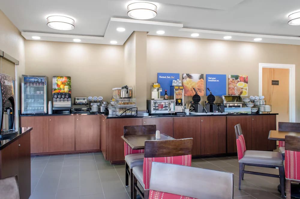 Breakfast buffet