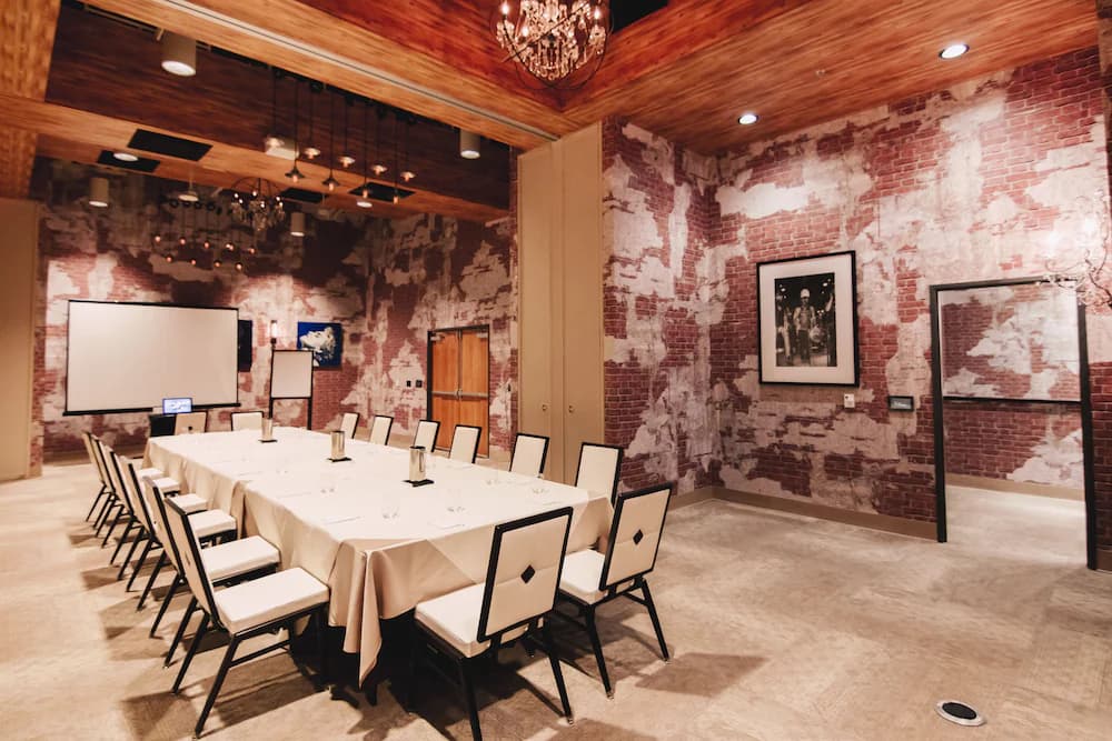 Meeting facility