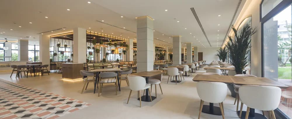 Food court