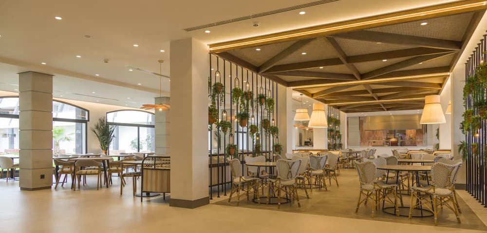 Food court