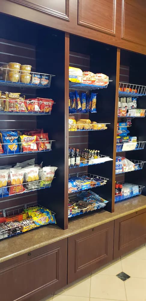 Snack bar