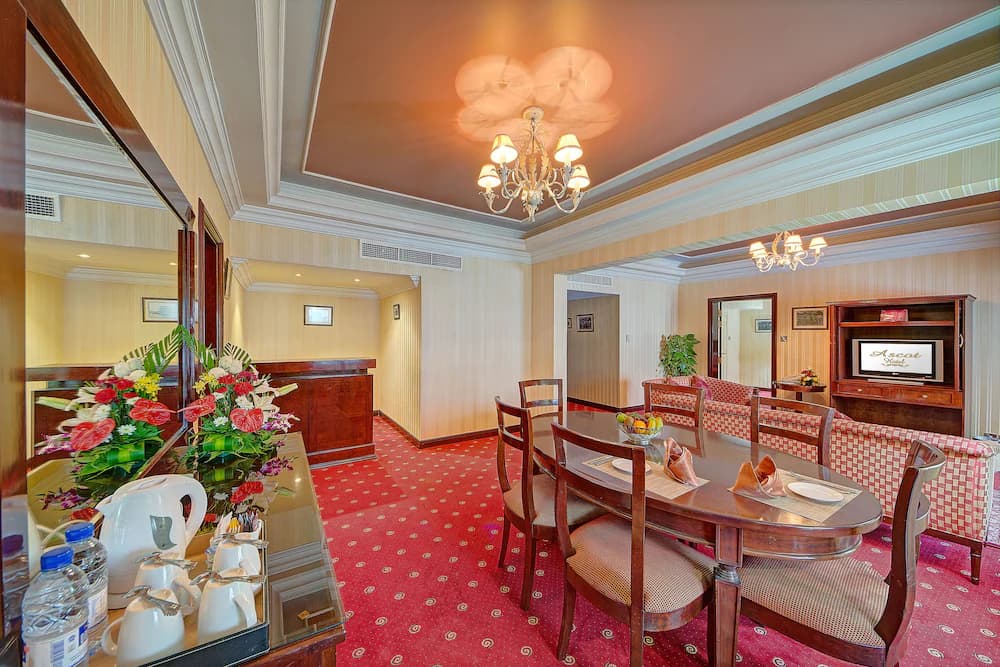 In-room dining