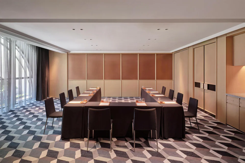 Meeting facility
