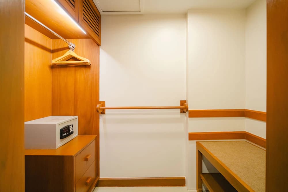 Safe