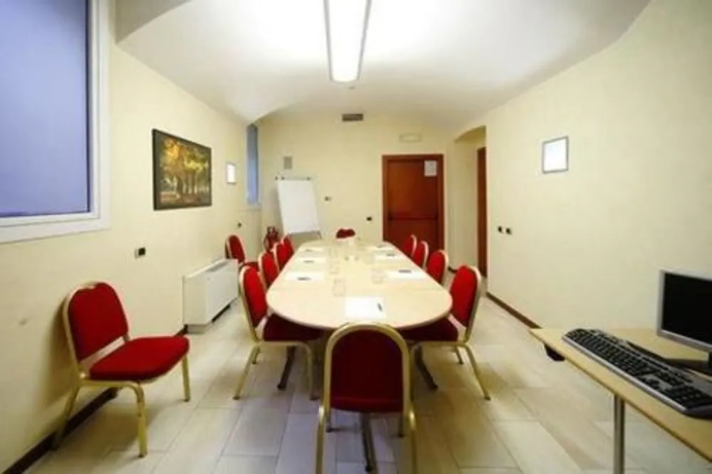 Meeting facility