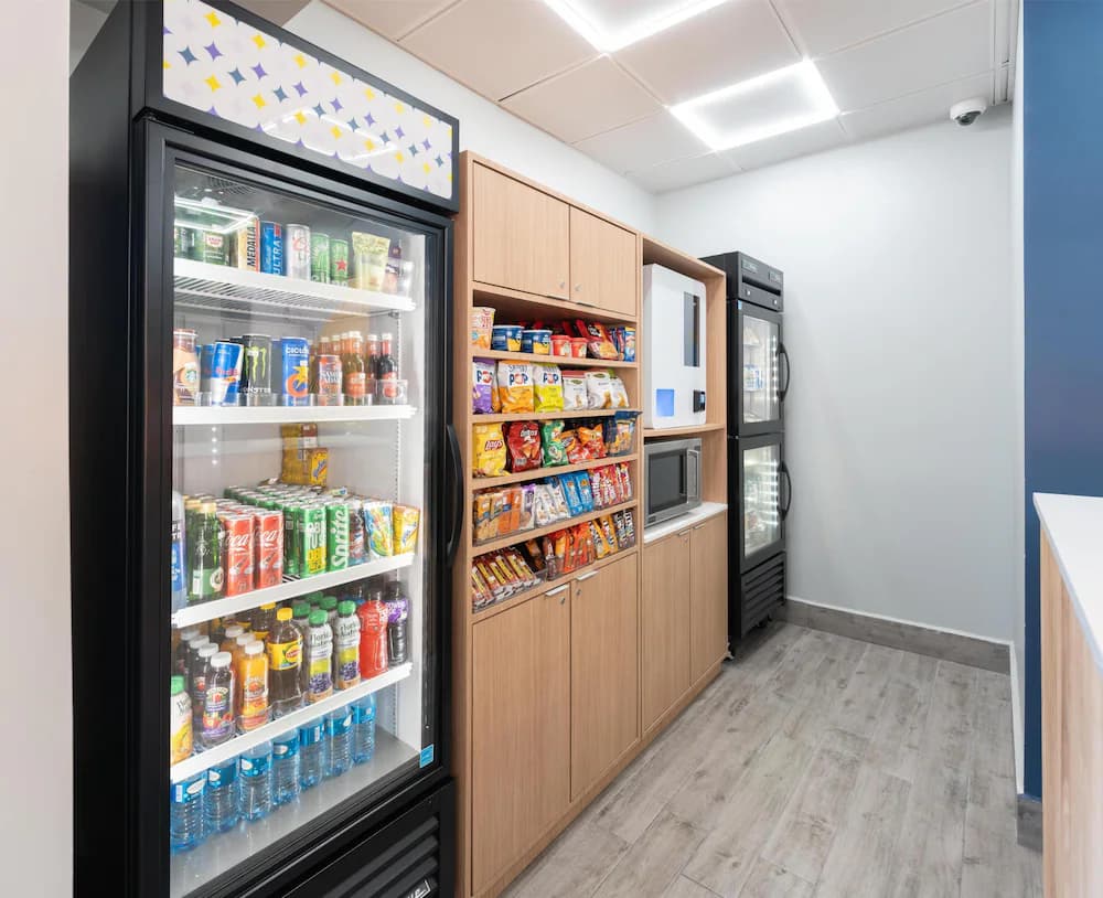 Snack bar